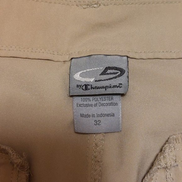 3/$15 Men's Champion C9 Hybrid Shorts Sz 32 - Picture 2 of 3